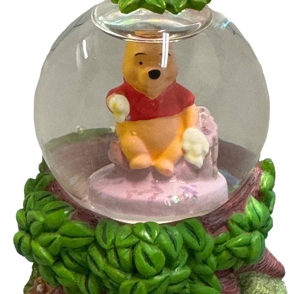 Disney Winnie the Pooh Tree Top Honey Hands Miniature Mini Snow Globe Figurine - Picture 6 of 11